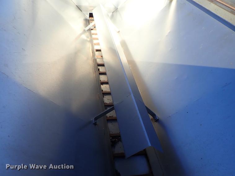 image for item FL9721 Henderson stainless steel spreader