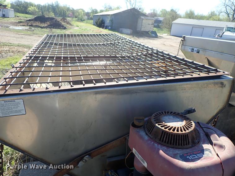 image for item FL9722 Salt Dogg stainless steel spreader