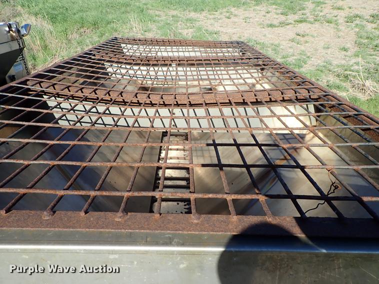 image for item FL9722 Salt Dogg stainless steel spreader