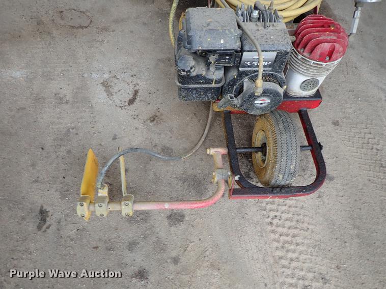 image for item FL9737 Pioneer Brite Striper paint striper