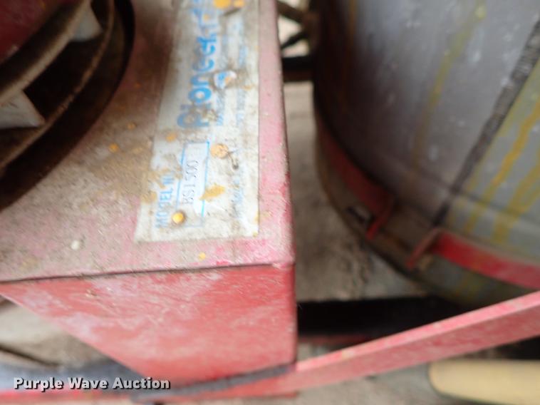 image for item FL9737 Pioneer Brite Striper paint striper