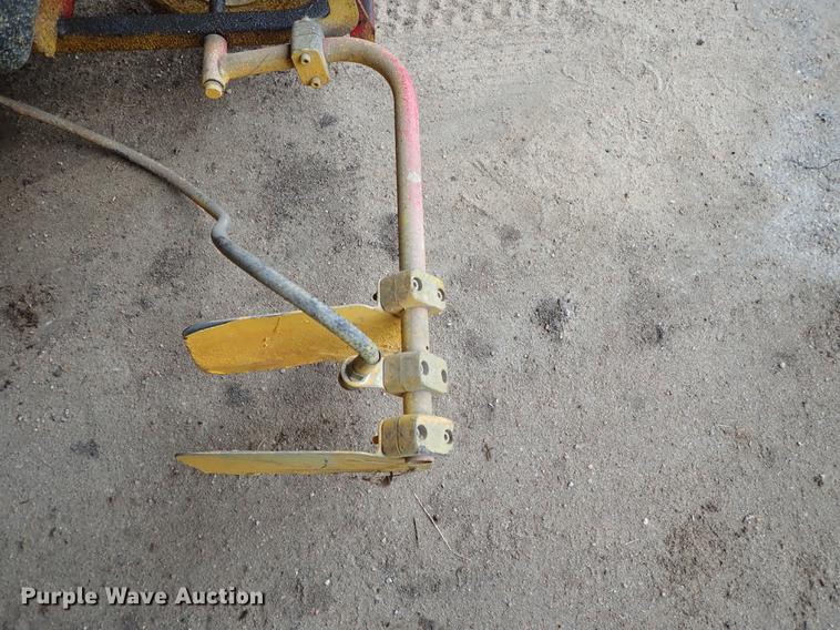 image for item FL9737 Pioneer Brite Striper paint striper