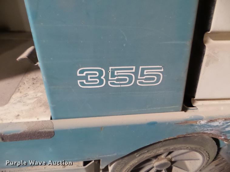 image for item FM9258 Tennant 355 sweeper