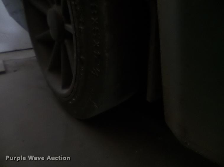 image for item FM9258 Tennant 355 sweeper