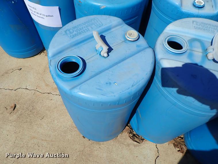 image for item FN9964 (33) plastic barrels