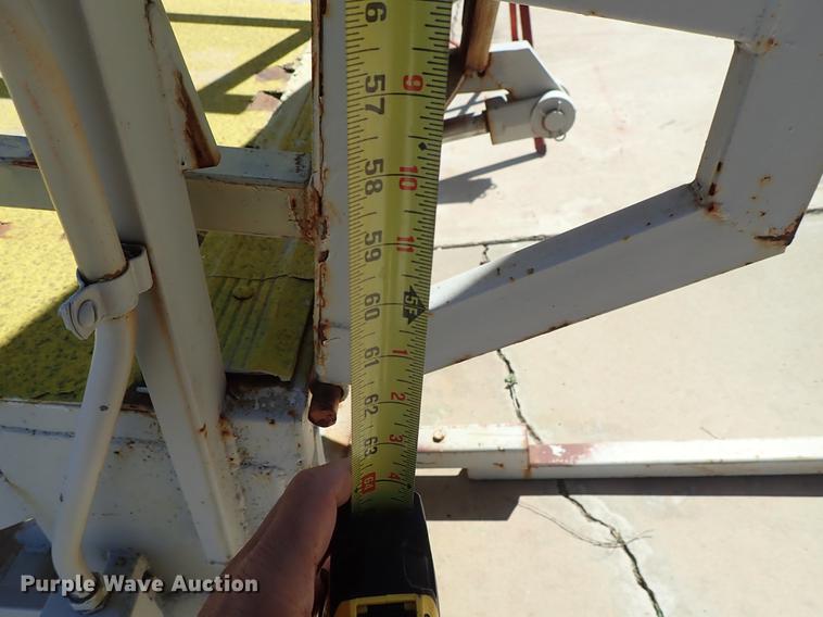 image for item FN9966 Hydraulic folding walkway