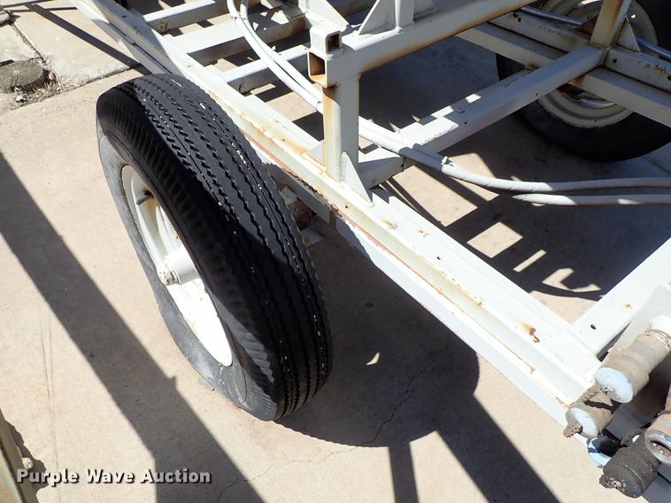 image for item FN9966 Hydraulic folding walkway