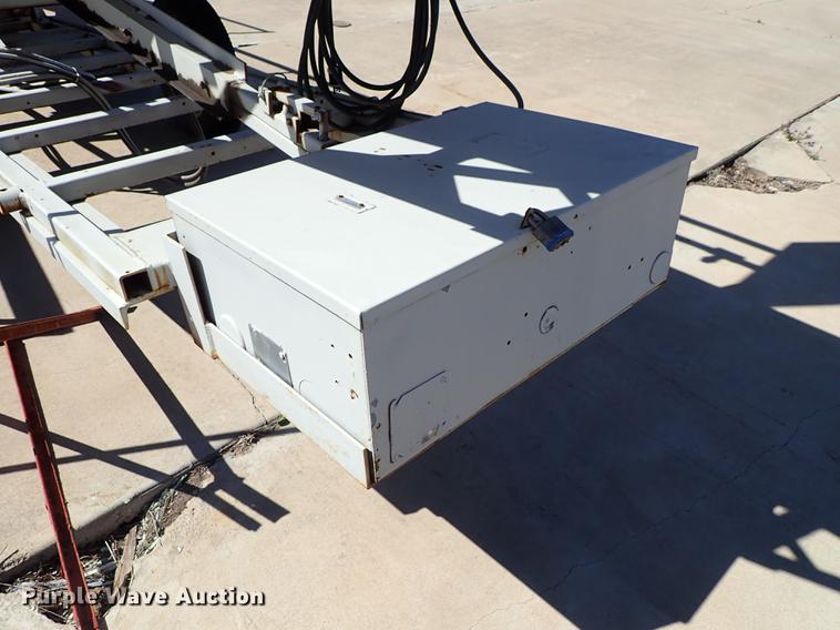 image for item FN9966 Hydraulic folding walkway