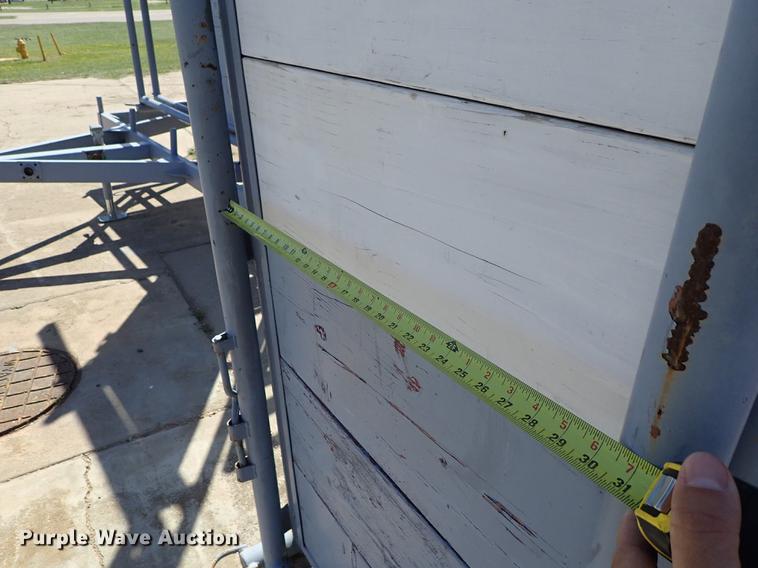 image for item FN9967 (6) WW bucking chutes