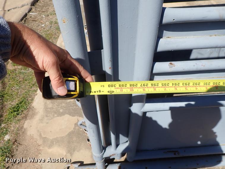 image for item FN9967 (6) WW bucking chutes