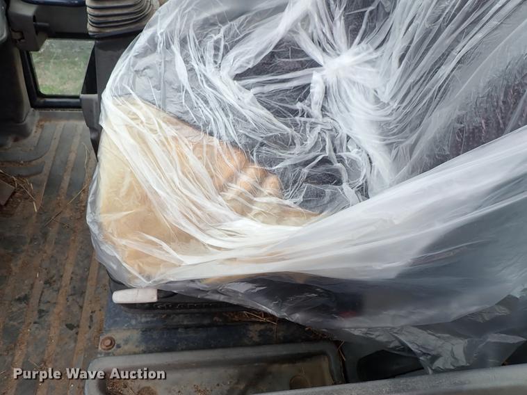 image for item FN9975 2007 John Deere 244J wheel loader