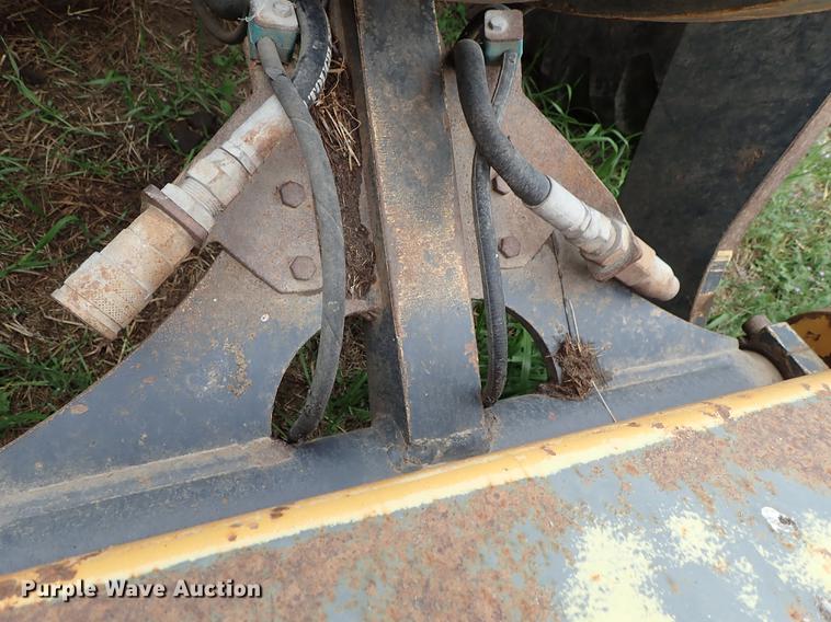 image for item FN9975 2007 John Deere 244J wheel loader