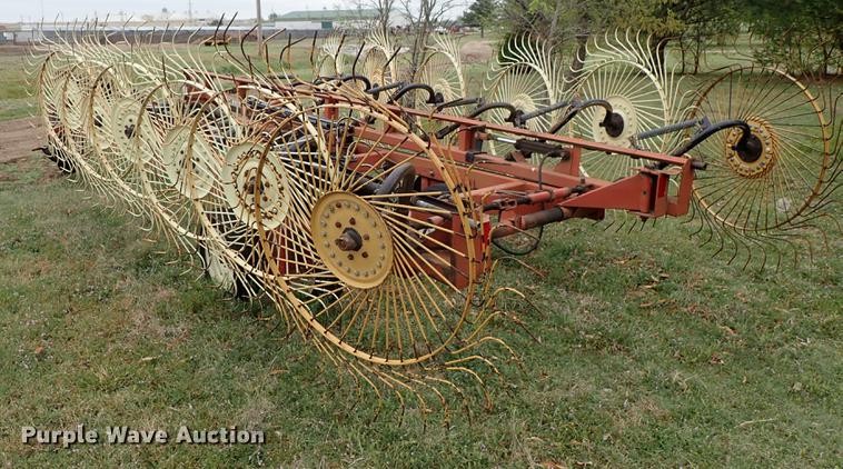 image for item FN9976 H&S hay rake