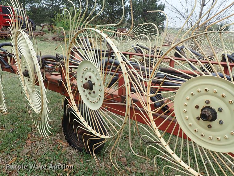 image for item FN9976 H&S hay rake
