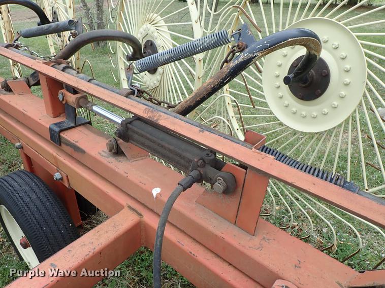 image for item FN9976 H&S hay rake