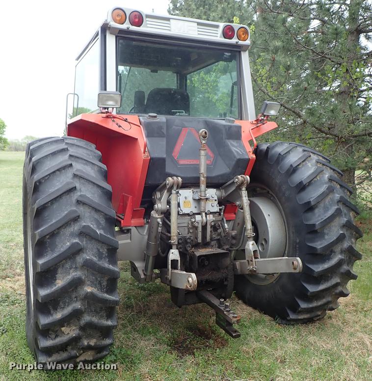 image for item FN9977 Massey-Ferguson 2745 tractor