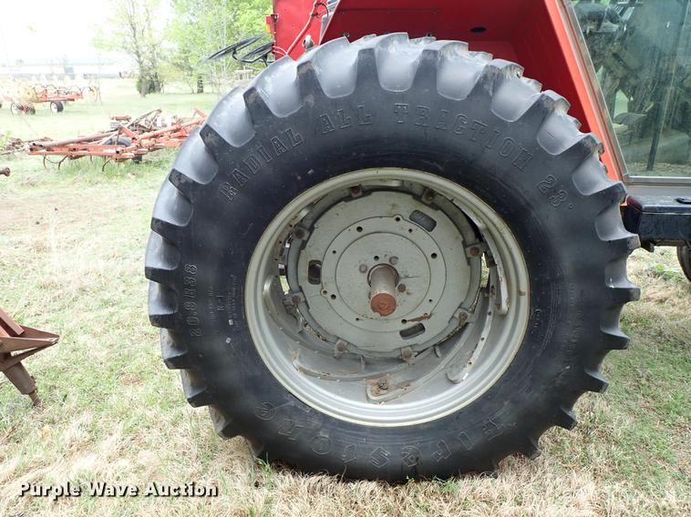 image for item FN9977 Massey-Ferguson 2745 tractor