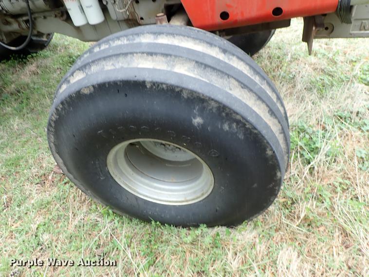 image for item FN9977 Massey-Ferguson 2745 tractor