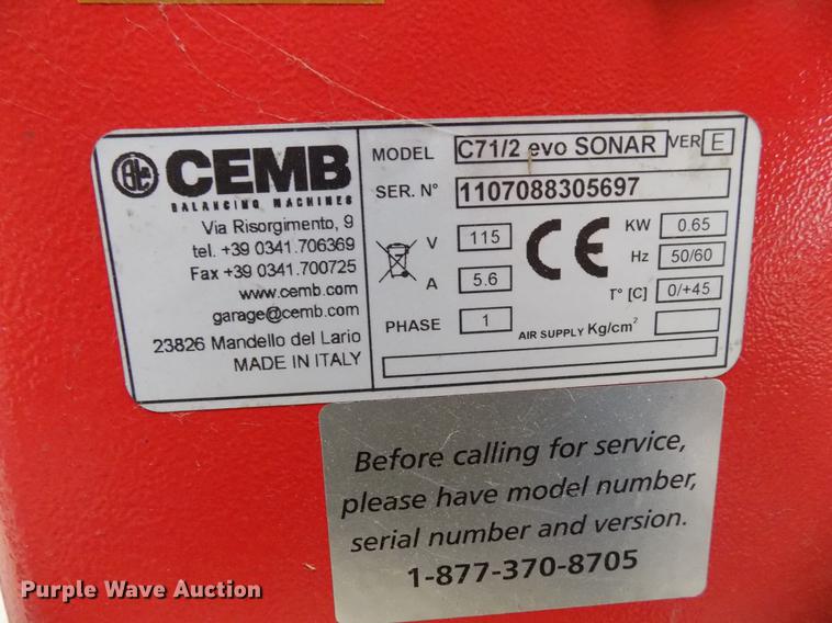 image for item FO9782 CEMB C71 wheel balancer