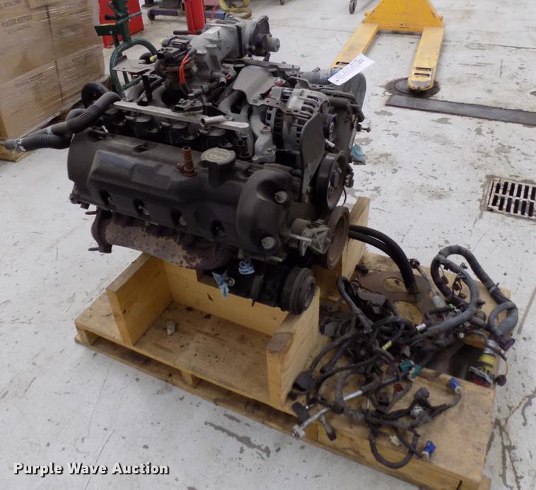 image for item FO9783 2007 4.6L V8 SOHC FFV gas engine