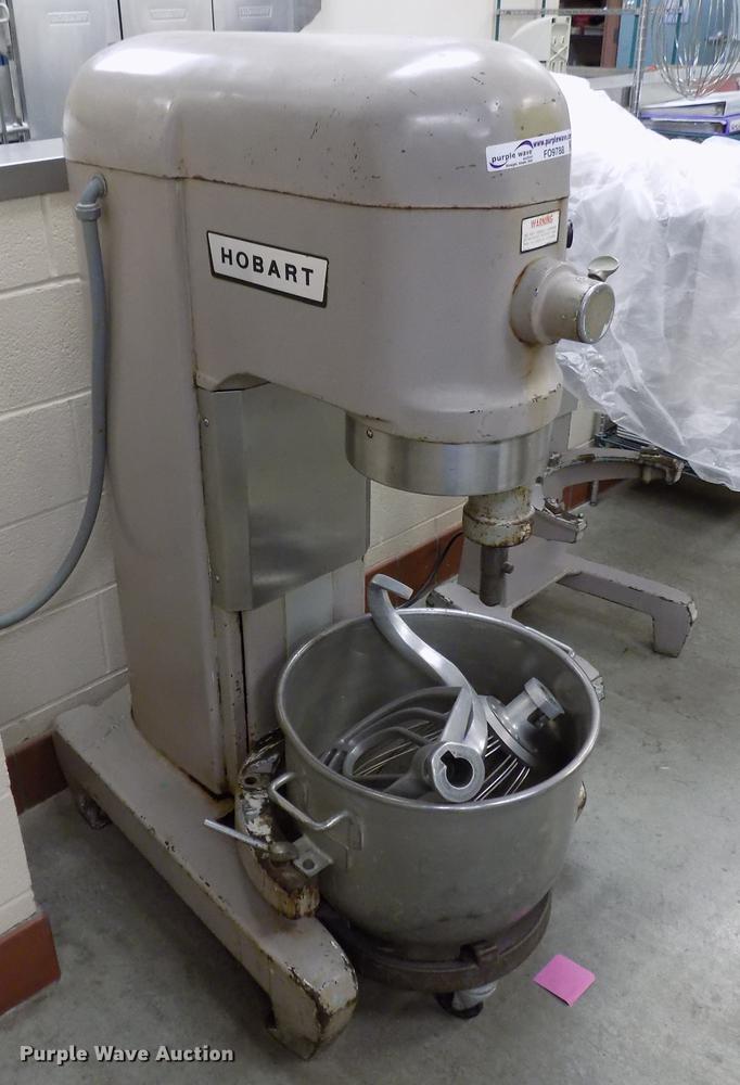 image for item FO9788 Hobart H-600T mixer