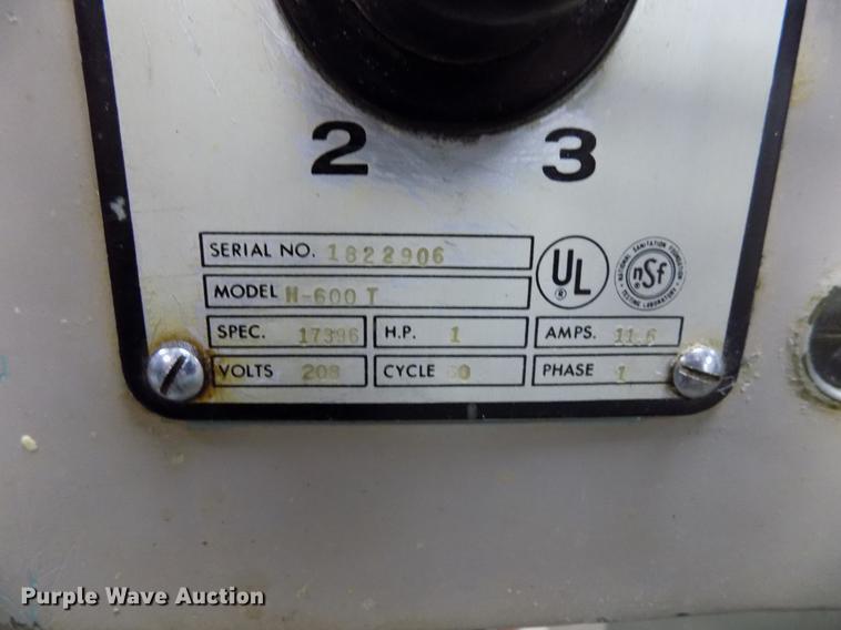 image for item FO9788 Hobart H-600T mixer