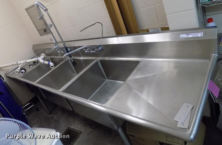 image for item FO9789 Three bowl sink