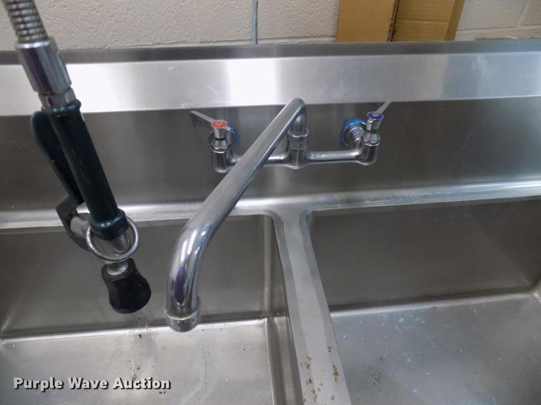 image for item FO9789 Three bowl sink