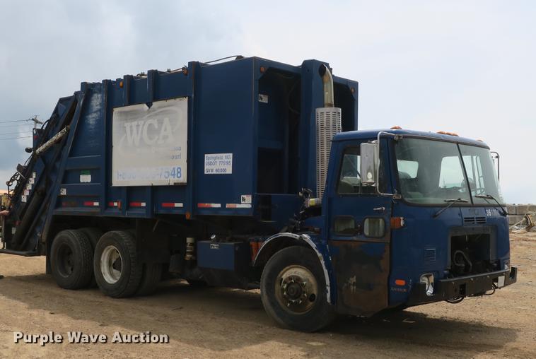 image for item DB8790 2003 Autocar WX refuse truck