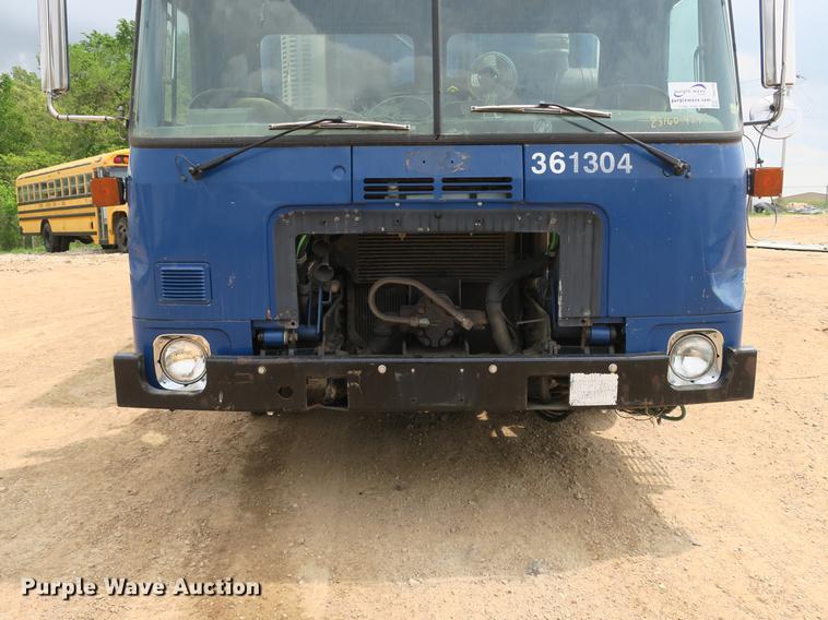 image for item DB8790 2003 Autocar WX refuse truck