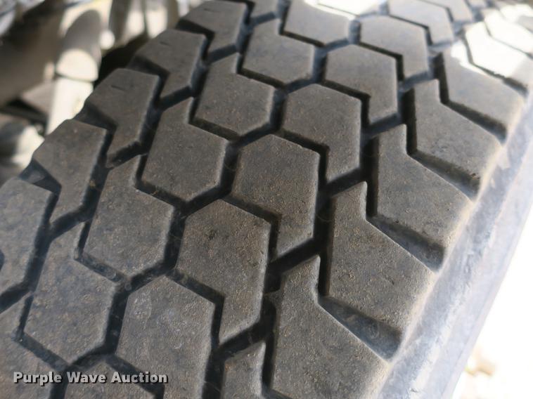 image for item DB8790 2003 Autocar WX refuse truck