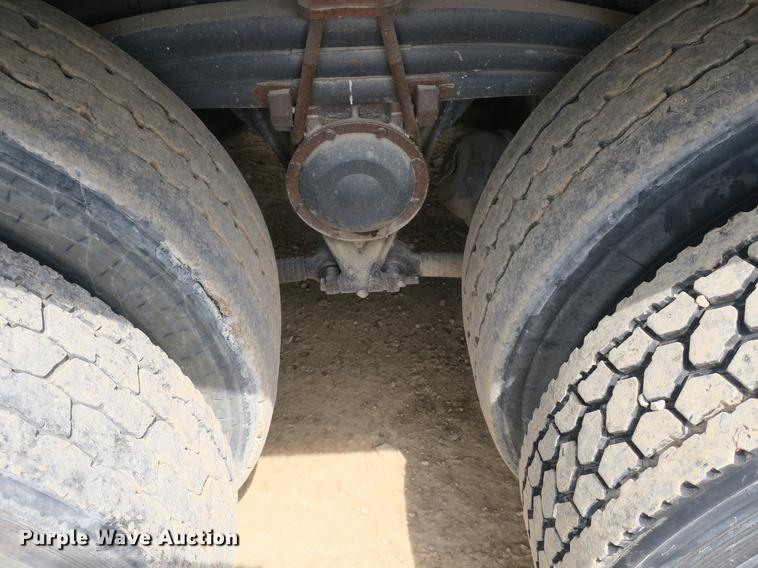 image for item DB8790 2003 Autocar WX refuse truck