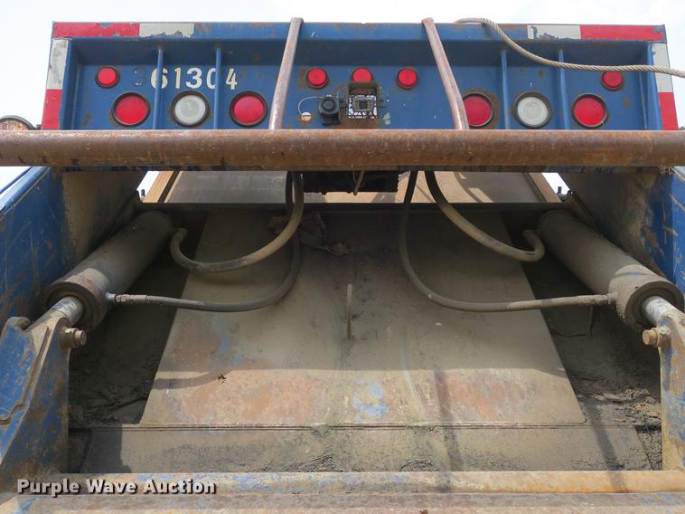 image for item DB8790 2003 Autocar WX refuse truck