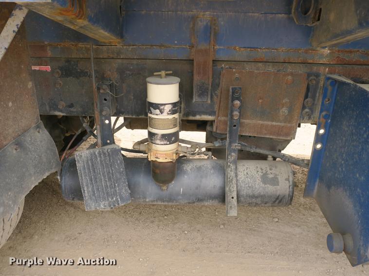 image for item DB8790 2003 Autocar WX refuse truck