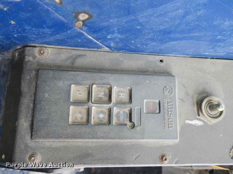 image for item DB8790 2003 Autocar WX refuse truck