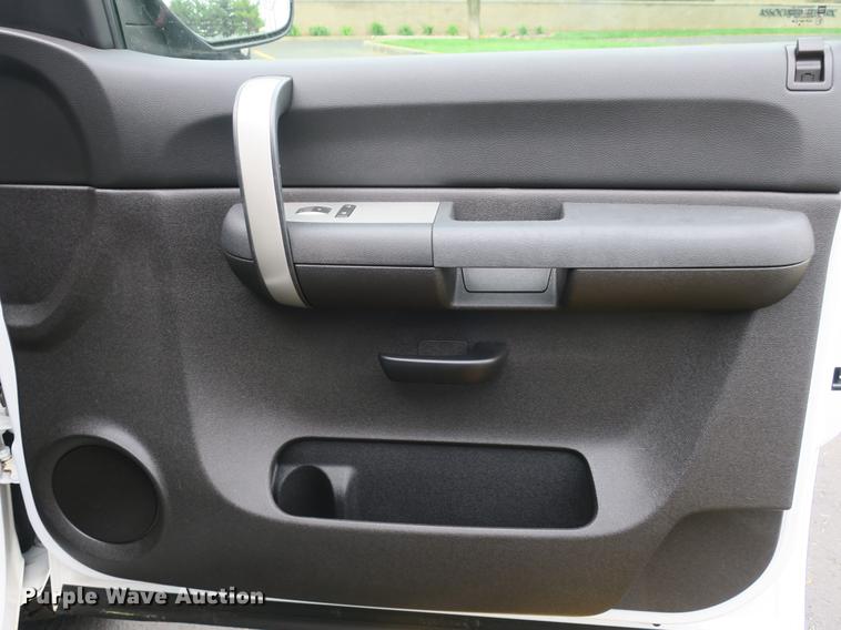 image for item DB8791 2009 Chevrolet Silverado 1500 Ext. Cab pickup truck