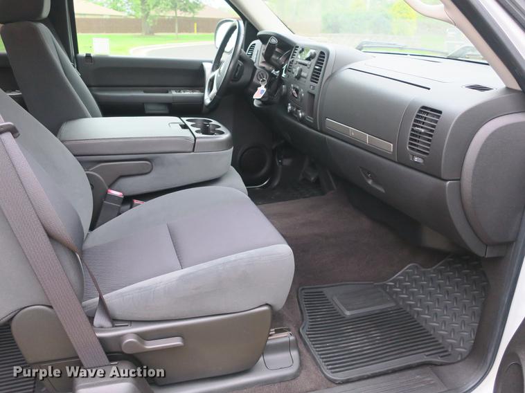 image for item DB8791 2009 Chevrolet Silverado 1500 Ext. Cab pickup truck