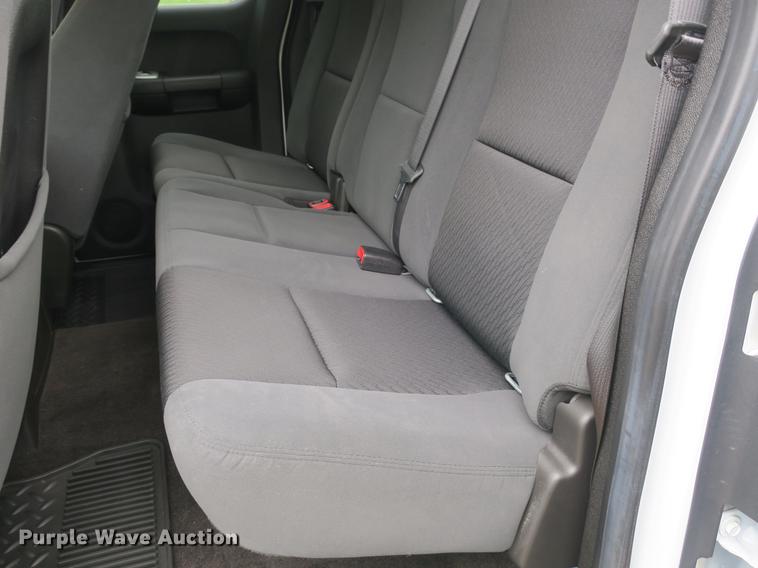 image for item DB8791 2009 Chevrolet Silverado 1500 Ext. Cab pickup truck