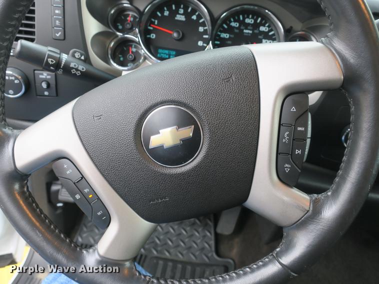 image for item DB8791 2009 Chevrolet Silverado 1500 Ext. Cab pickup truck