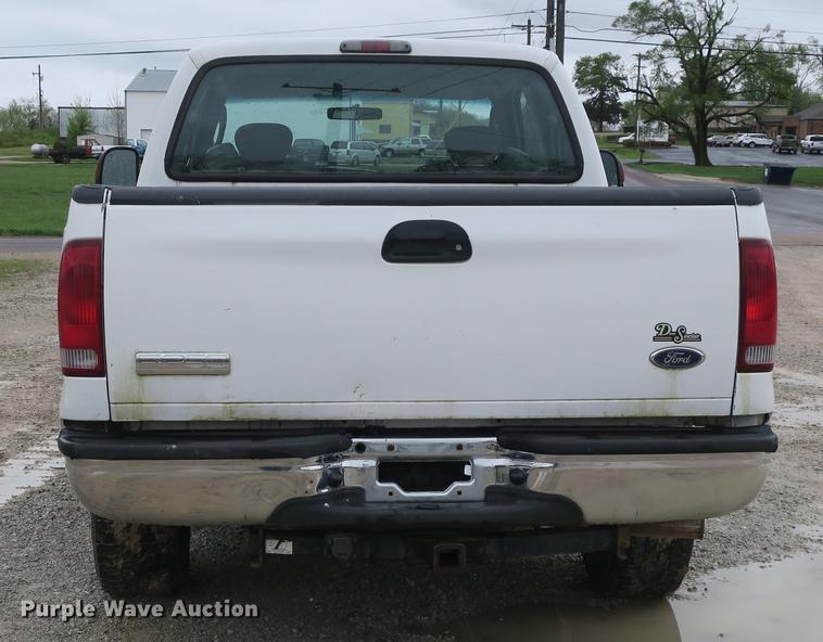 image for item DB8795 2006 Ford F250 Super Duty SuperCab pickup truck