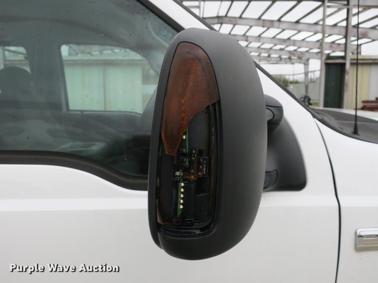 image for item DB8795 2006 Ford F250 Super Duty SuperCab pickup truck