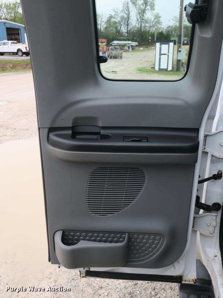 image for item DB8795 2006 Ford F250 Super Duty SuperCab pickup truck