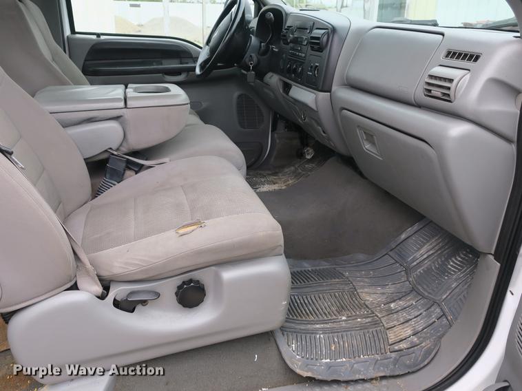 image for item DB8795 2006 Ford F250 Super Duty SuperCab pickup truck