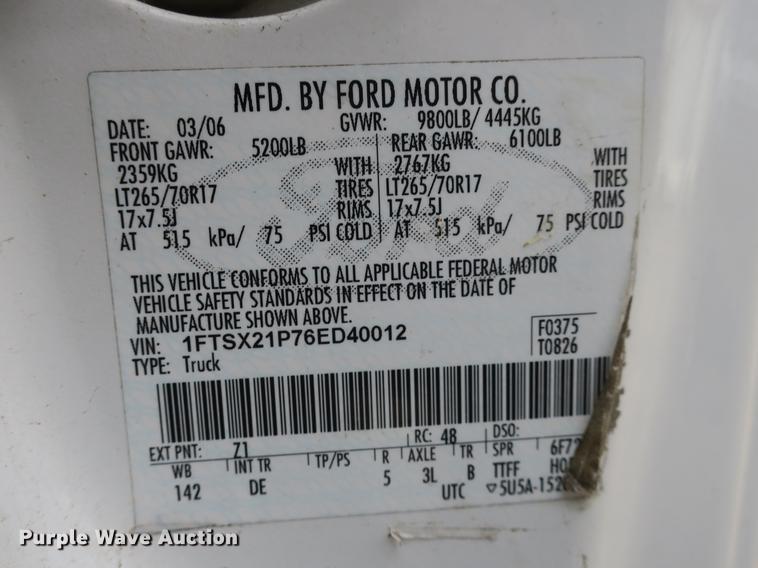 image for item DB8795 2006 Ford F250 Super Duty SuperCab pickup truck