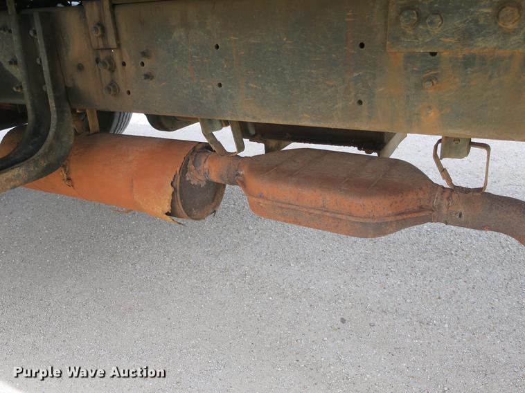 image for item DB8801 1990 GMC C6000 flat dump bed truck