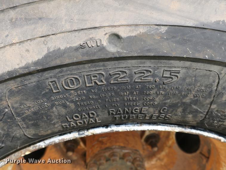 image for item DB8801 1990 GMC C6000 flat dump bed truck