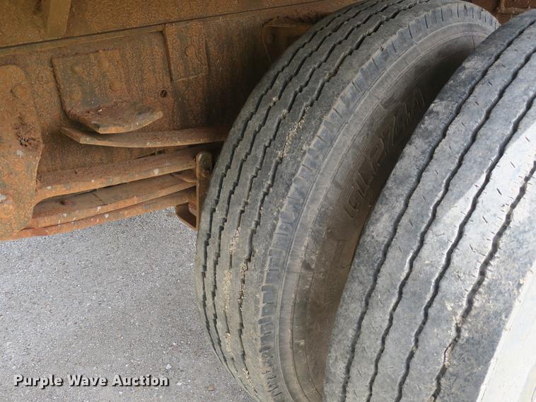 image for item DB8801 1990 GMC C6000 flat dump bed truck