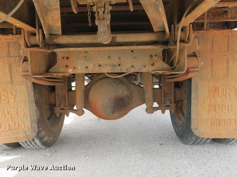 image for item DB8801 1990 GMC C6000 flat dump bed truck