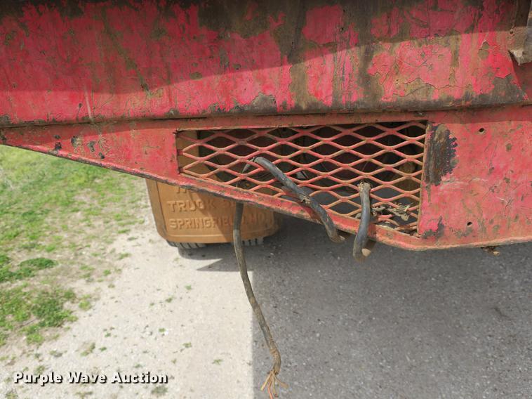 image for item DB8801 1990 GMC C6000 flat dump bed truck