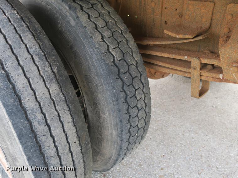 image for item DB8801 1990 GMC C6000 flat dump bed truck